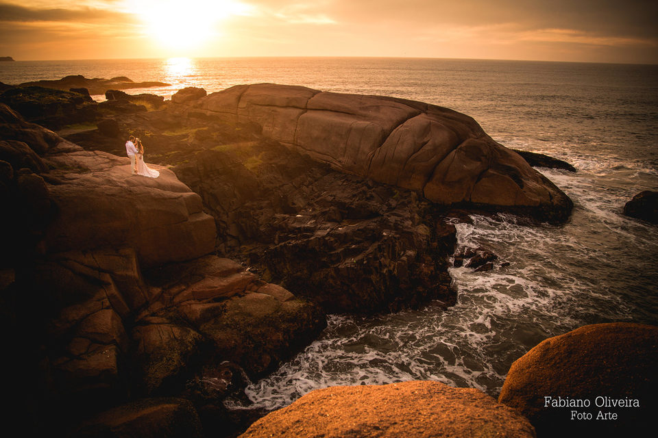 Sessão Fotográfica na Praia Joaquina SC Karla e Wellington